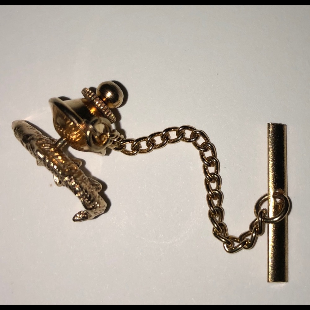 Tie Tack Gold Fish - Picture 3 of 4